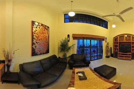 Royal Park Apartments Jomtien Beach Exterior photo