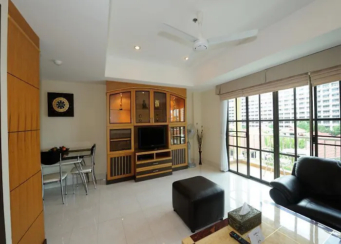 Royal Park Apartments
